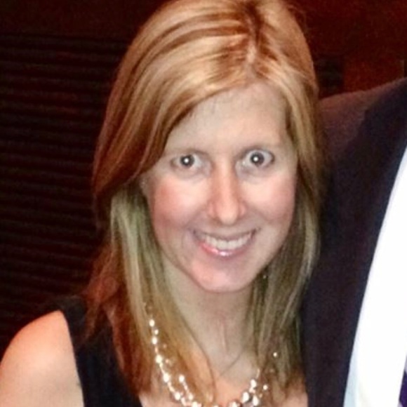 I’m Annie and I’m a Poshmark ambassador - Picture 2 of 4